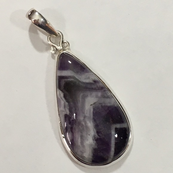 Chevron Amethyst Pendant - Picture 7 of 8